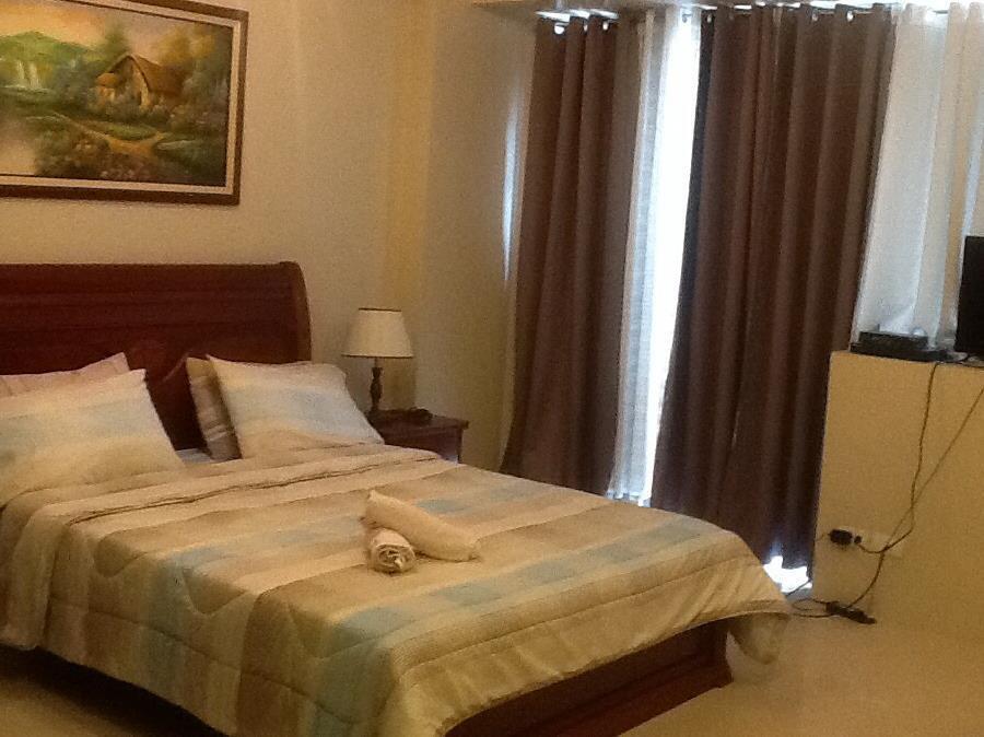 Palm Tree - Genlex Condominium Manila Exterior foto